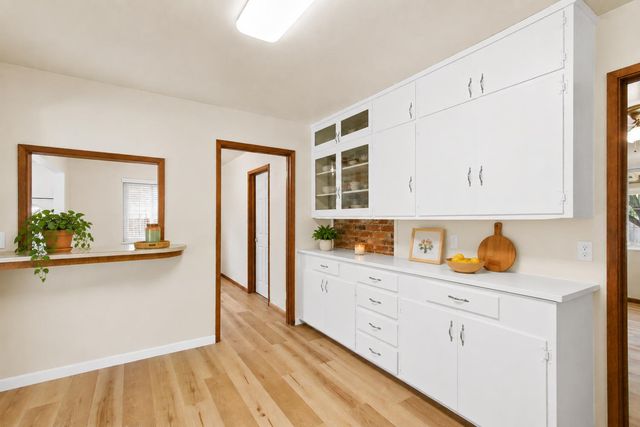 2705 Clover Ln, Sacramento, CA 95821