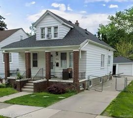 5016 Mead Street, Dearborn, MI 48126