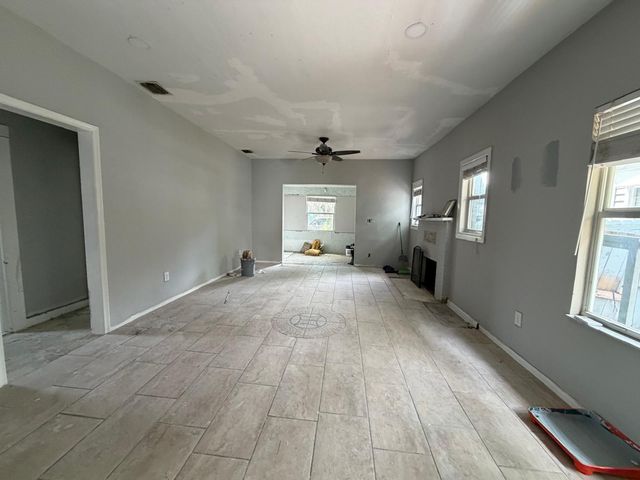 631 37TH Street 631, West Palm Beach, FL 33407