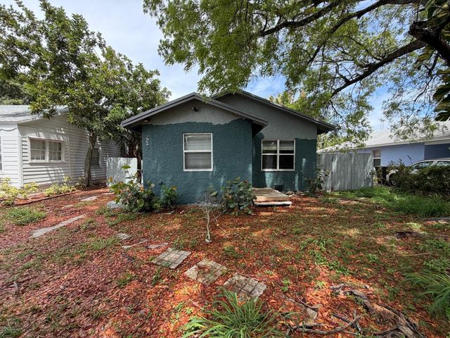 631 37TH Street 631, West Palm Beach, FL 33407