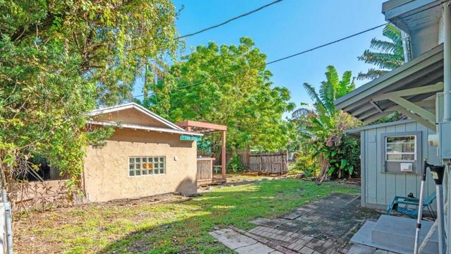 631 37TH Street 631, West Palm Beach, FL 33407