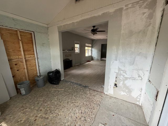 631 37TH Street 631, West Palm Beach, FL 33407