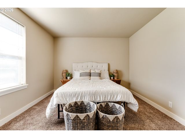 3224 SORREL Way, Eugene, OR 97401