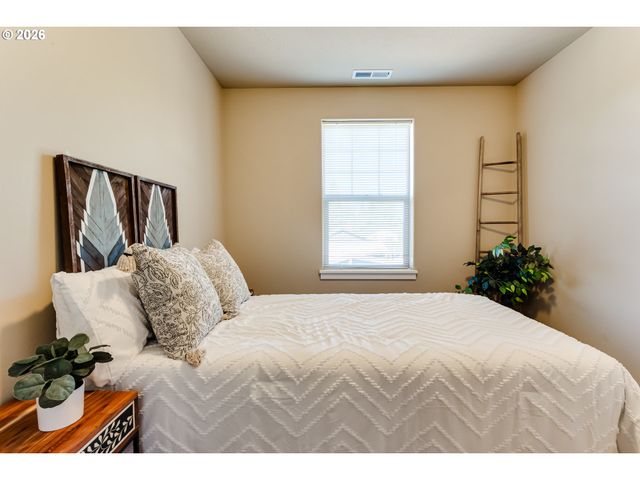3224 SORREL Way, Eugene, OR 97401
