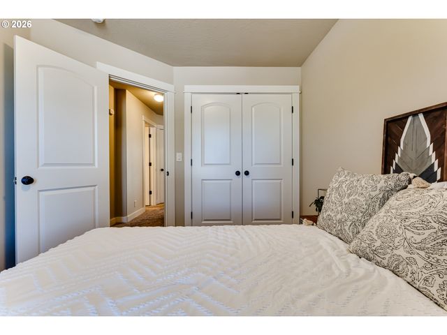3224 SORREL Way, Eugene, OR 97401