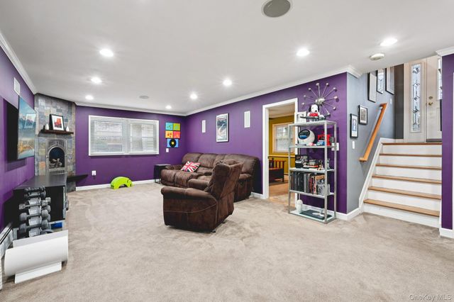 123 Gatto Lane, Pearl River, NY 10965