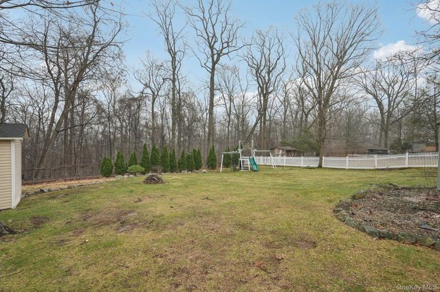 123 Gatto Lane, Pearl River, NY 10965