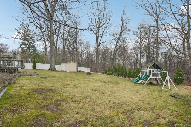 123 Gatto Lane, Pearl River, NY 10965