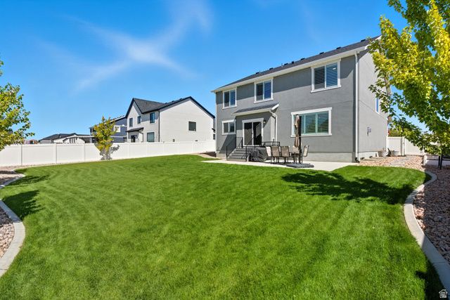 572 S CHAMBERLAIN ST, Mapleton, UT 84664