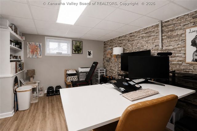 875 S Washington Street, St Albans, WV 25177