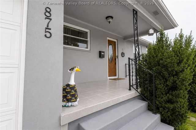 875 S Washington Street, St Albans, WV 25177