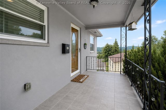 875 S Washington Street, St Albans, WV 25177