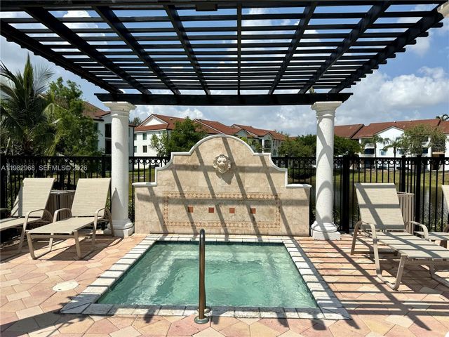 1020 Villa Ln 1020, Boynton Beach, FL 33435