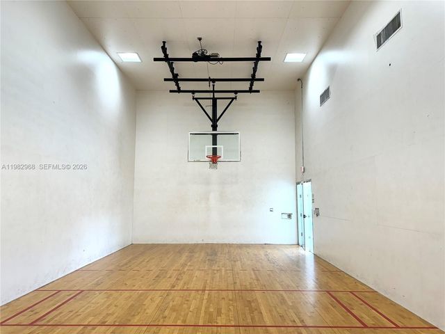 1020 Villa Ln 1020, Boynton Beach, FL 33435