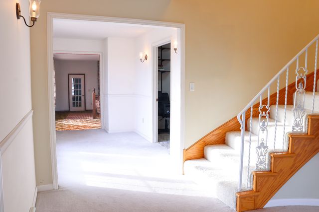 3900 Pine Hill Road, Sterling, IL 61081