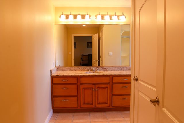 3900 Pine Hill Road, Sterling, IL 61081