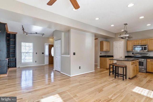 1721 GRANDE VIEW AVE, Severn, MD 21144