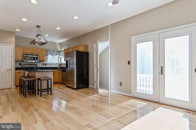 1721 GRANDE VIEW AVE, Severn, MD 21144