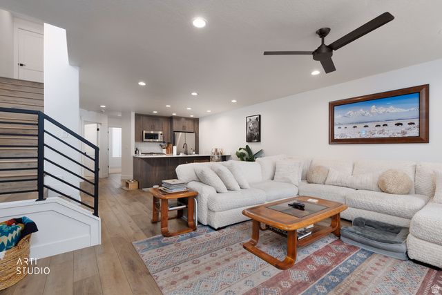 556 E 7215 S, Midvale, UT 84047