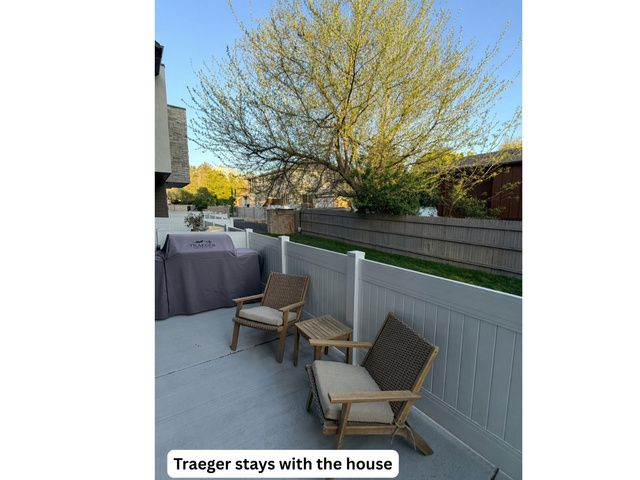 556 E 7215 S, Midvale, UT 84047