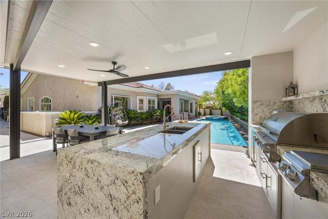 8908 Tavistock Court, Las Vegas, NV 89134