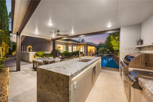 8908 Tavistock Court, Las Vegas, NV 89134