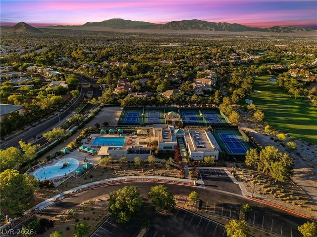8908 Tavistock Court, Las Vegas, NV 89134