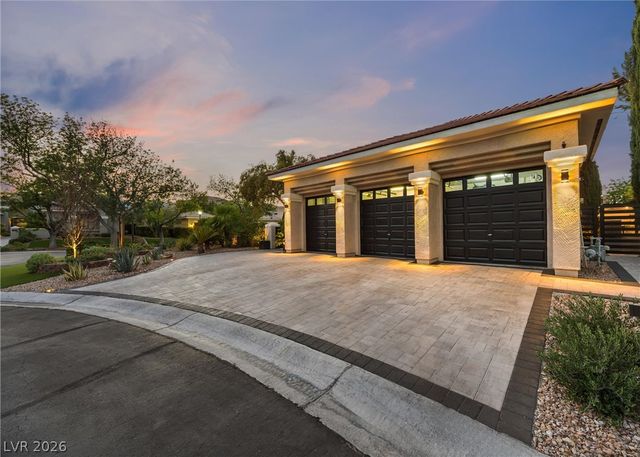 8908 Tavistock Court, Las Vegas, NV 89134