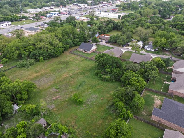 209 8th Street, Joshua, TX 76058