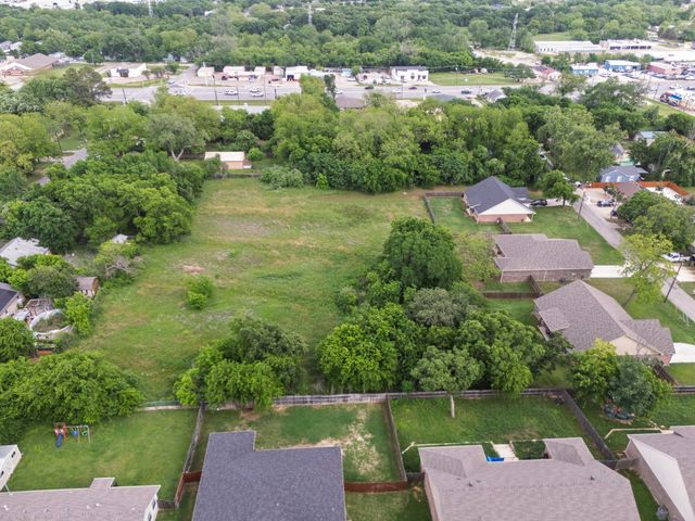 209 8th Street, Joshua, TX 76058