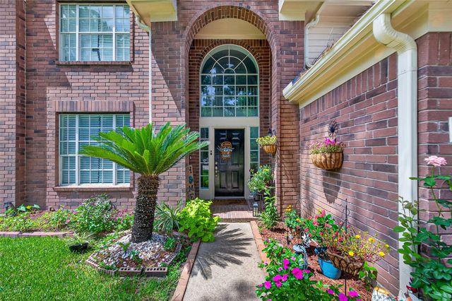 5707 Oakwell Station Court, Humble, TX 77346
