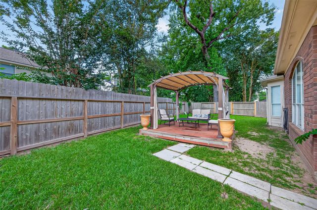5707 Oakwell Station Court, Humble, TX 77346
