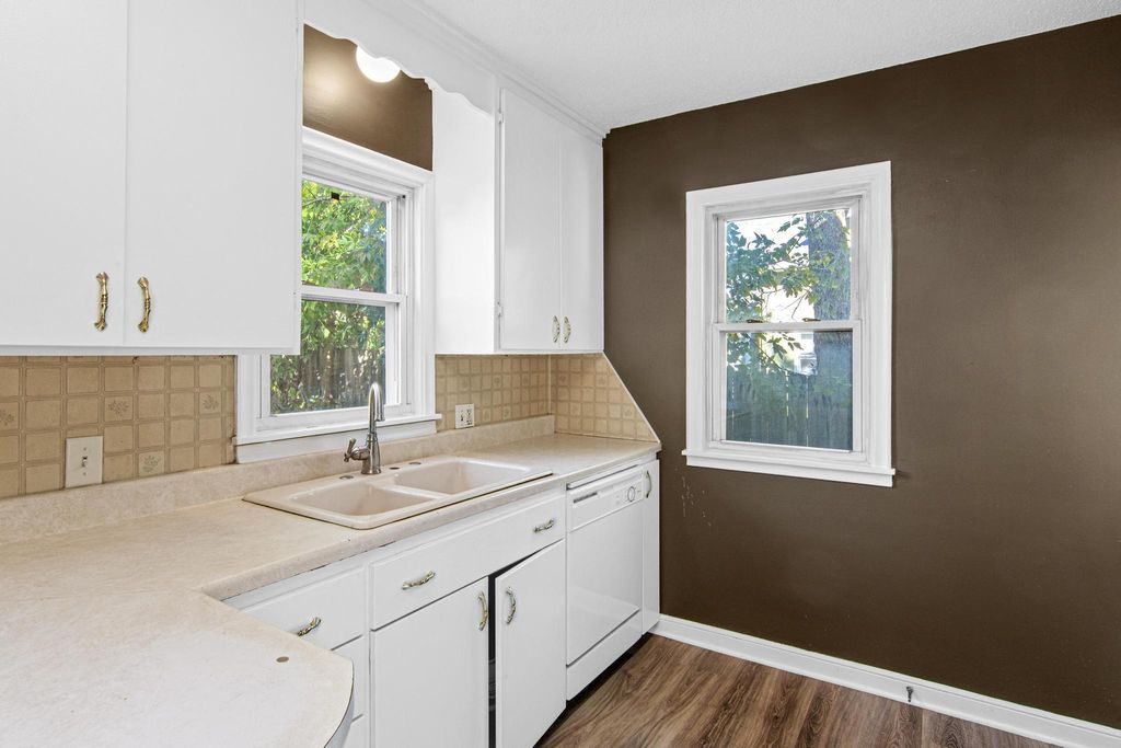 1347 Searle Street, Saint Paul, MN 55130 — photo 4
