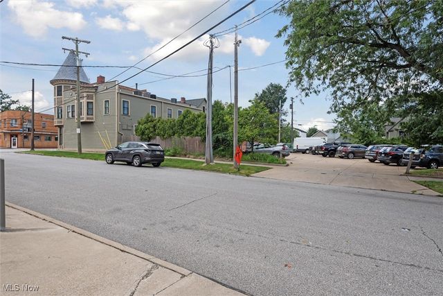 5808 Detroit Avenue, Cleveland, OH 44102