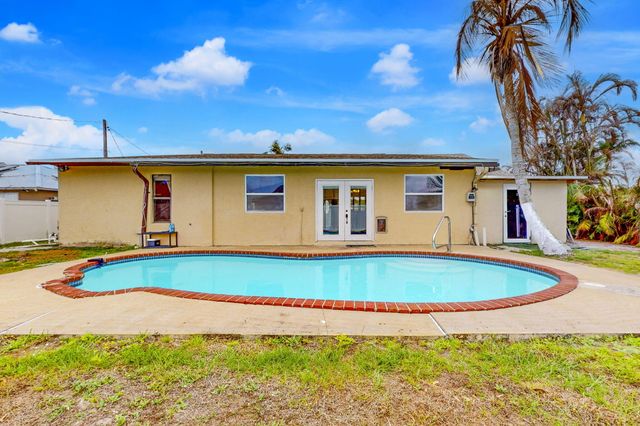 249 NW Goldcoast Avenue, Port St. Lucie, Port St Lucie, FL 34983