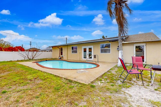 249 NW Goldcoast Avenue, Port St. Lucie, Port St Lucie, FL 34983
