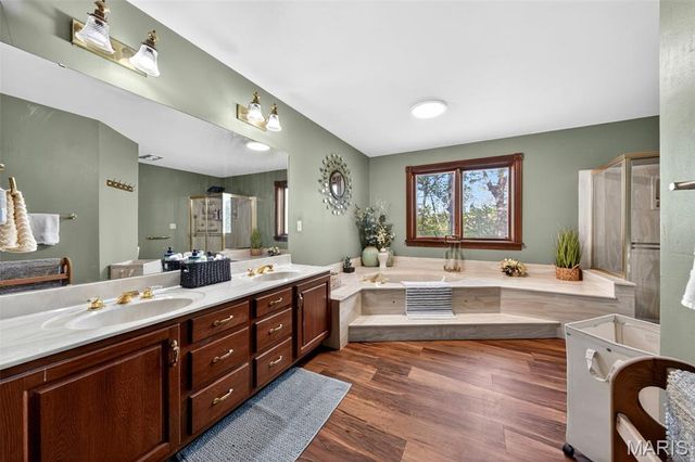 1338 Gainsborough Court, Marthasville, MO 63357