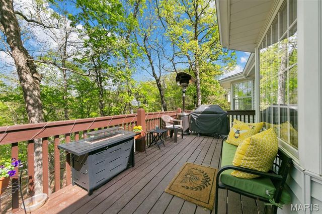 1338 Gainsborough Court, Marthasville, MO 63357