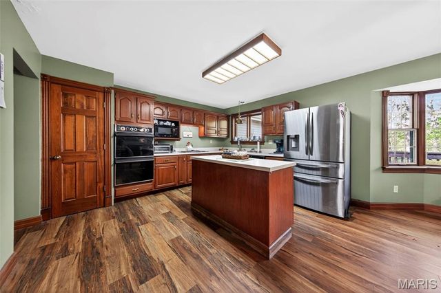 1338 Gainsborough Court, Marthasville, MO 63357