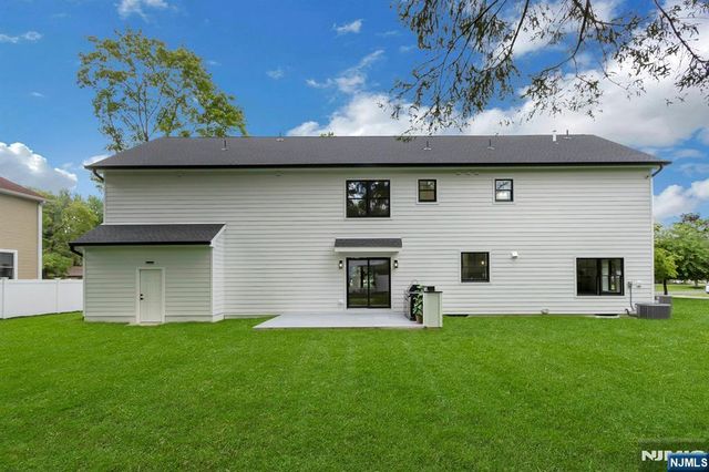 25 Charles Place, Old Tappan, NJ 07675