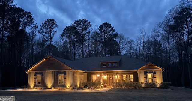 723 Sid Hunter Road, Senoia, GA 30276