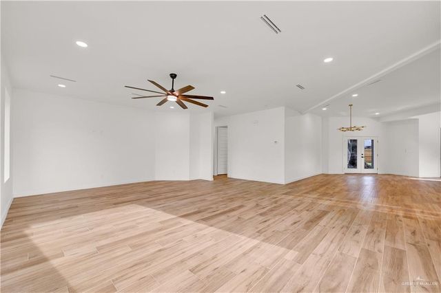 1121 La Vista Avenue, Mcallen, TX 78501