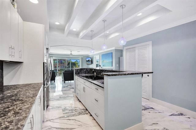 2330 NE 36th Street 9, Lighthouse Point, FL 33064