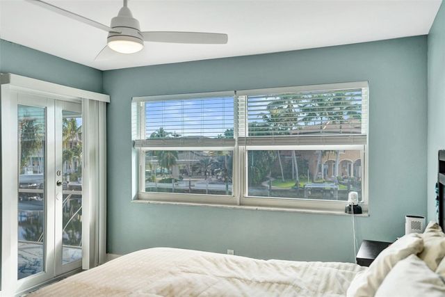 2330 NE 36th Street 9, Lighthouse Point, FL 33064