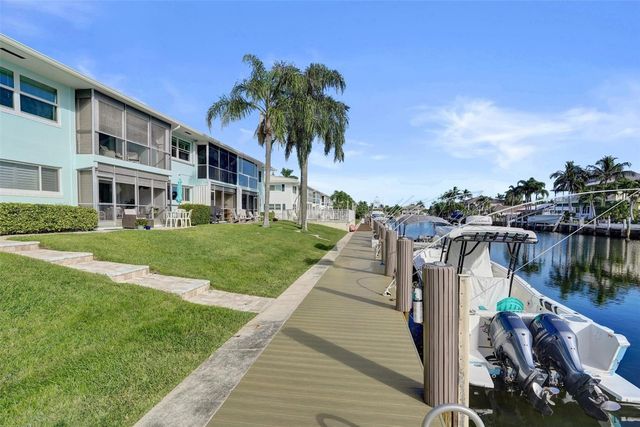 2330 NE 36th Street 9, Lighthouse Point, FL 33064