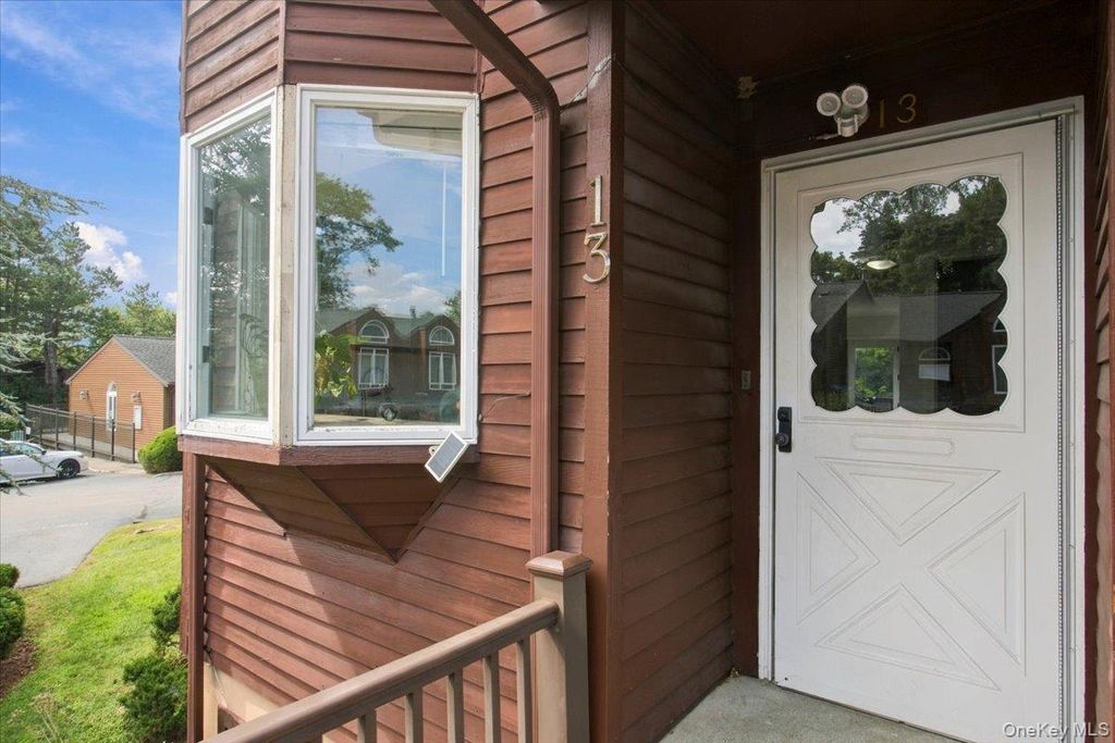 13 Knoll View, Ossining, NY 10562 — photo 2
