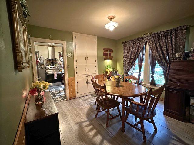 1832 E Polk, Paris, TX 75460