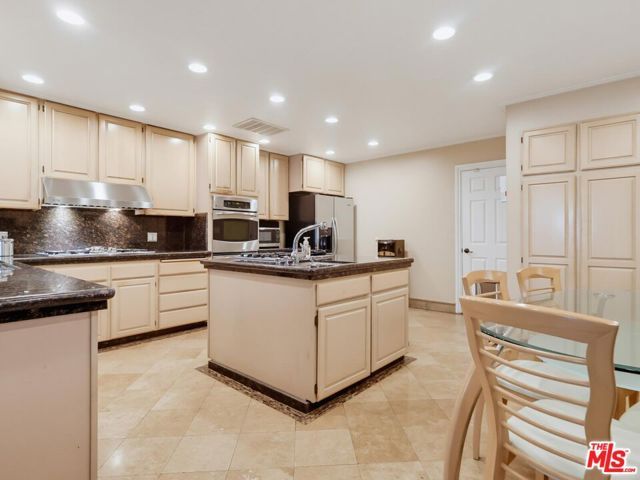 12449 Allin Street, Los Angeles, CA 90066