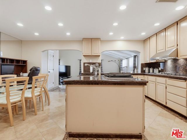12449 Allin Street, Los Angeles, CA 90066