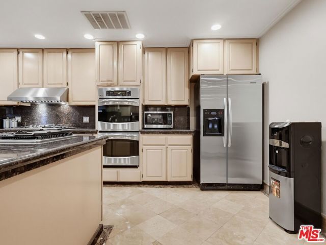 12449 Allin Street, Los Angeles, CA 90066